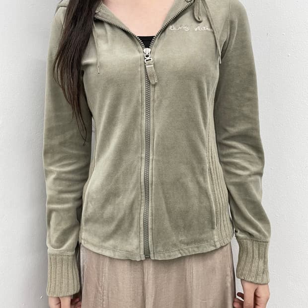 벨벳 니트 디테일 후드집업
