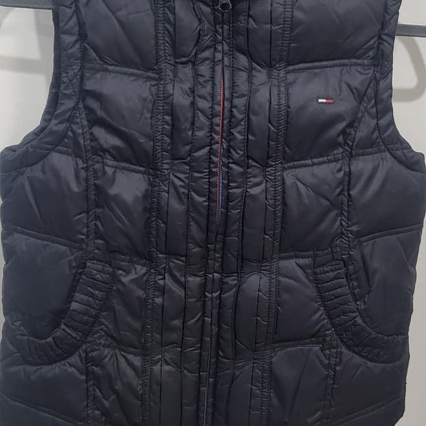 다미힐피거 패딩 조끼 (47×58)