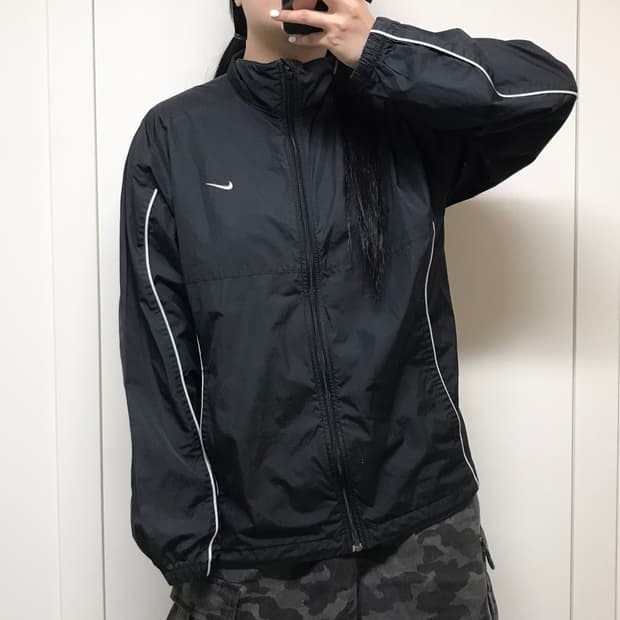 나이키 트레이닝 바람막이 L