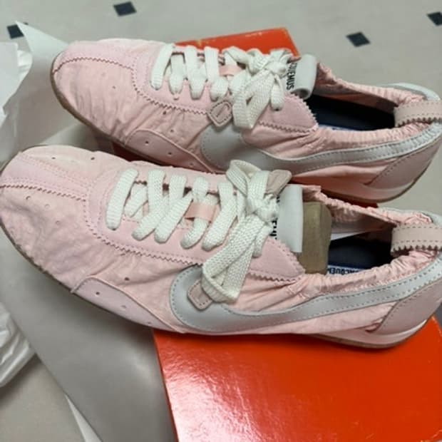 나이키x자크뮈스 문슈 핑크 275 42.5