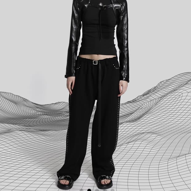 Badblood 배드블러드 스터드 조거 트라우져 이지핏/블랙