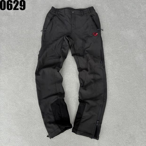 MAMMUT 바지 