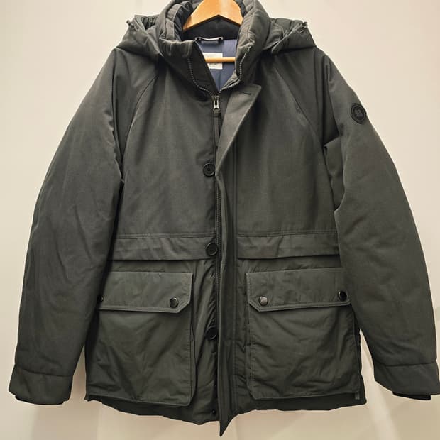 코오롱스포츠  남성 구스다운 점퍼.
싸이즈 105. 
