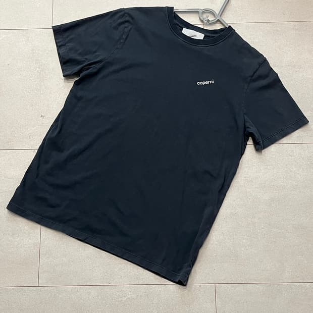 코페르니 차콜 반팔 티셔츠 xs