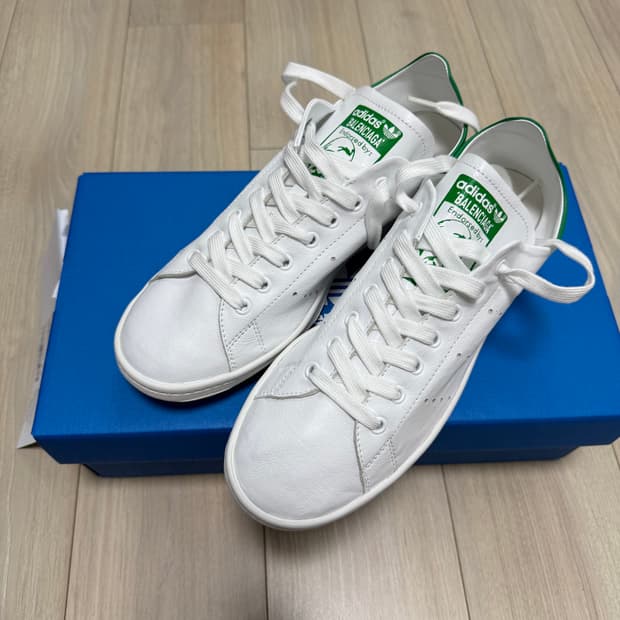 [42] 아디다스 발렌시아가 스탠스미스 화이트