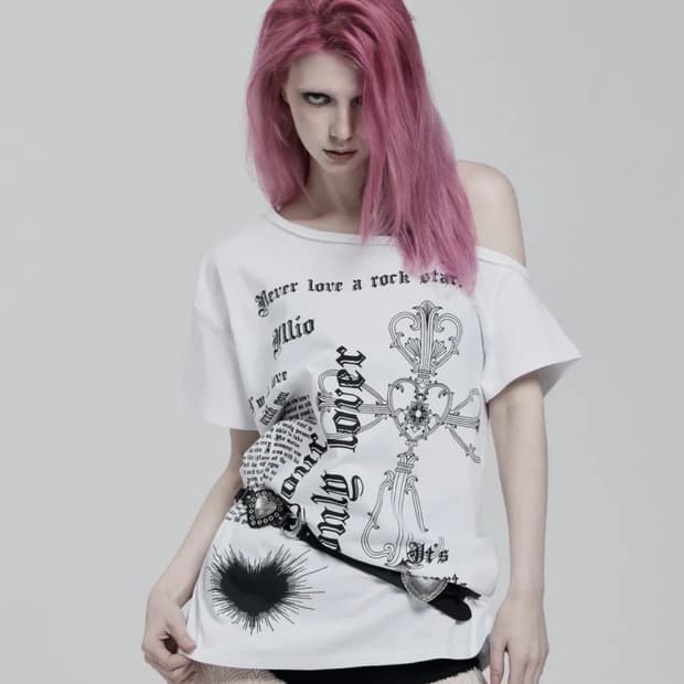 일리오 원숄더 오프숄더 티셔츠 WHITE LOVER ONE SHOULDE