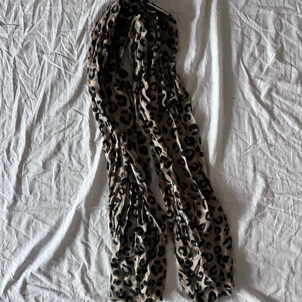 Vintage Leopard Print Scarf