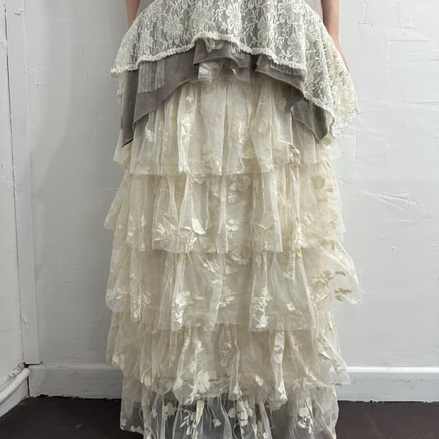 lace layered long skirt