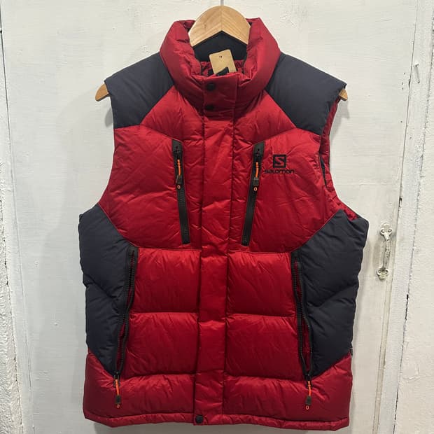 살로몬 조끼패딩