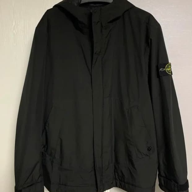 스톤아일랜드 고프코어 바람막이 XL