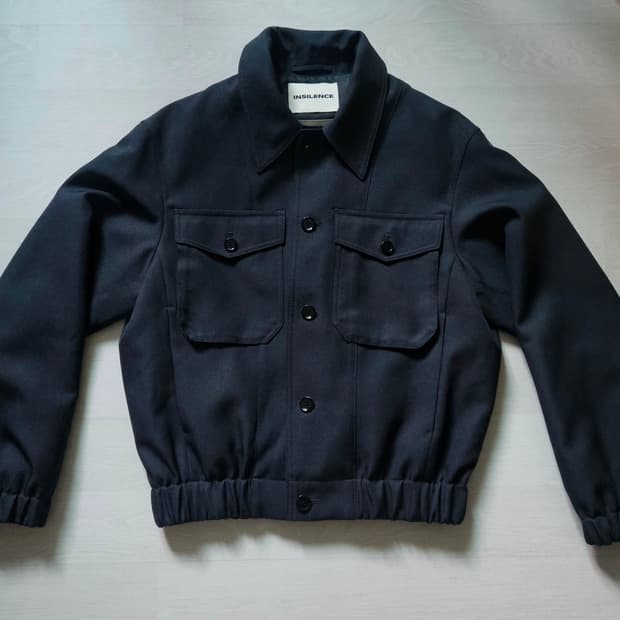 인사일런스 SASAKI 포인티드 칼라 블루종 SLATE GREY S