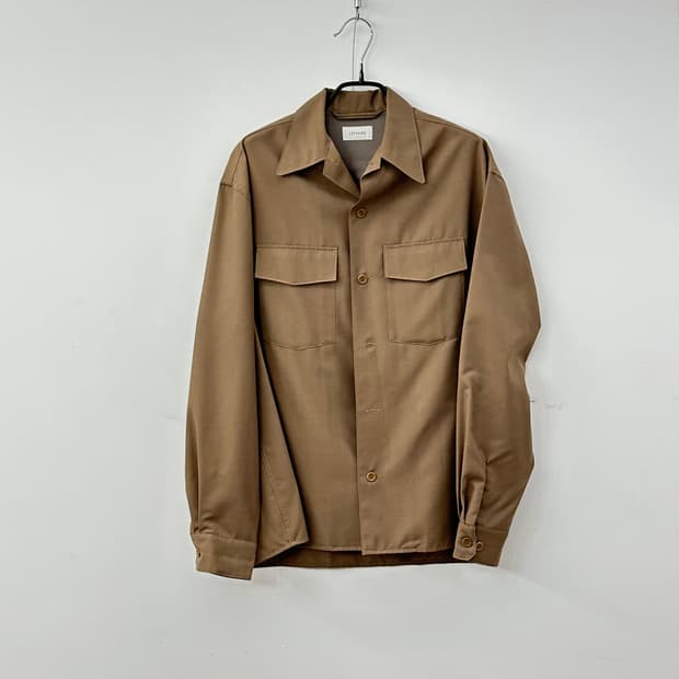 르메르 컨버터블 셔츠 s사이즈 