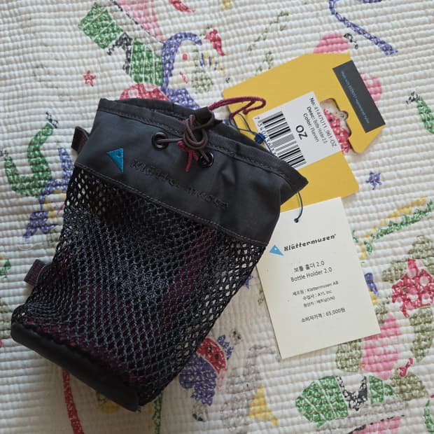 클라터뮤젠 보틀홀더 레이븐