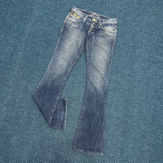 [여성25] 로빈슨진 부츠컷 청바지