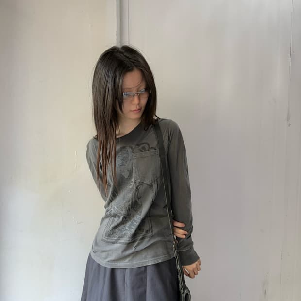 히스테릭 글래머 히스걸 포켓 롱 슬리브