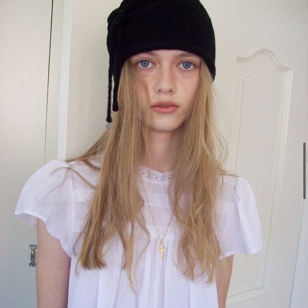 스무드무드Pollu Wholegarment Knit Hat Black