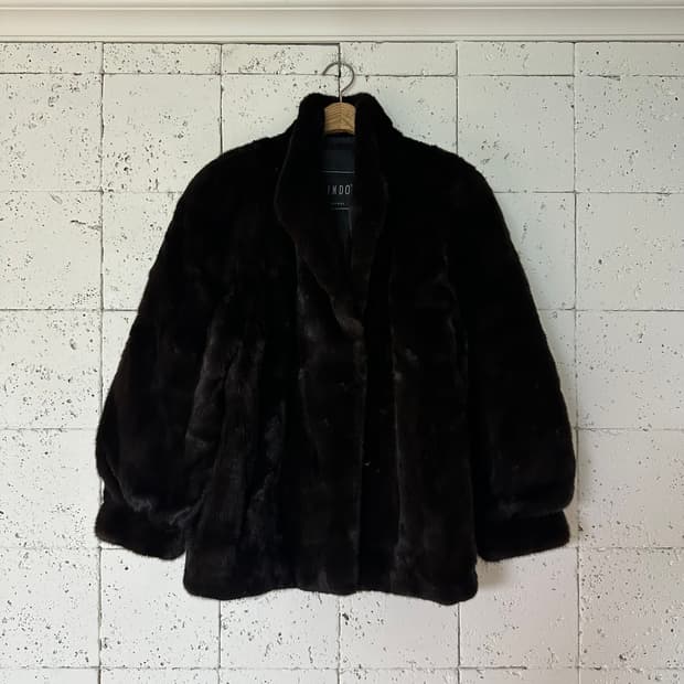 우먼100 진도 블랙글라마 밍크 코트 블랙 브라운