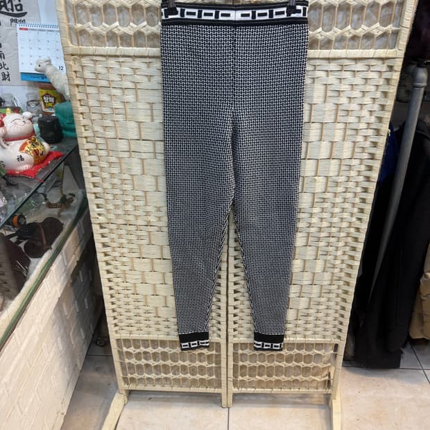 36/28 정품 에르메스 울 스키니 LEG 팬츠 팝니다