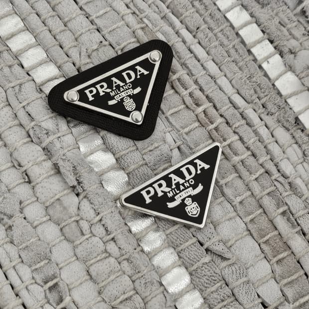프라다 빈티지 업사이클링 메탈 브로치 넥타이핀