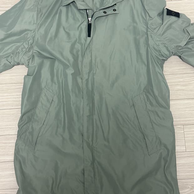 스톤아일랜드 마이크로렙스 반코트 xl 그레이민트