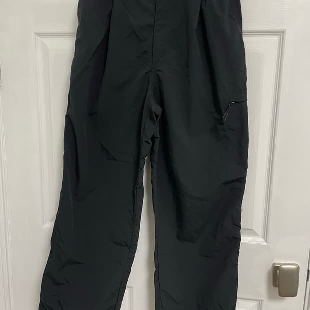 에잇세컨즈 나일론 스트링 팬츠