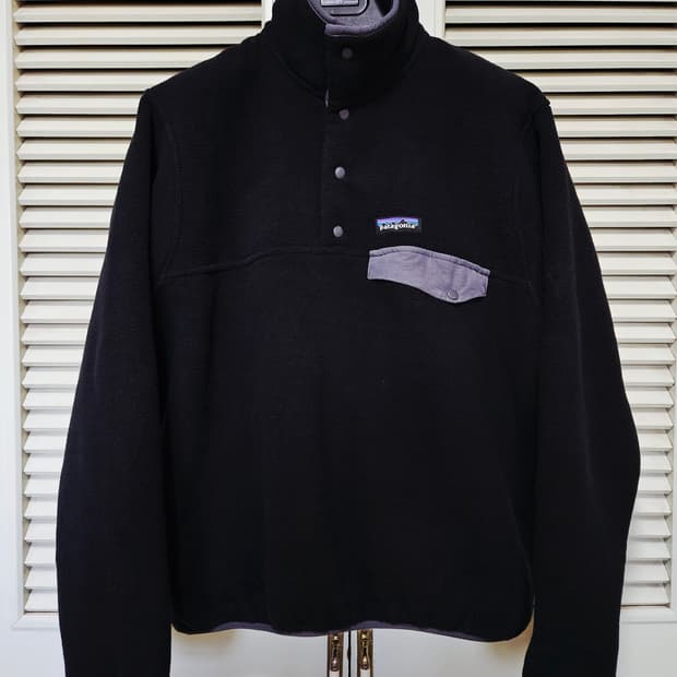 파타고니아 신칠라 스냅티 플리스 풀오버 블랙 95 100