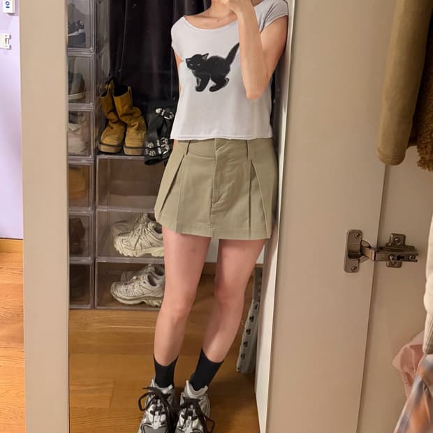 베이지 코튼 치마