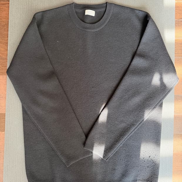 쿠어 캐시미어 니트 L 사이즈 판매합니다.