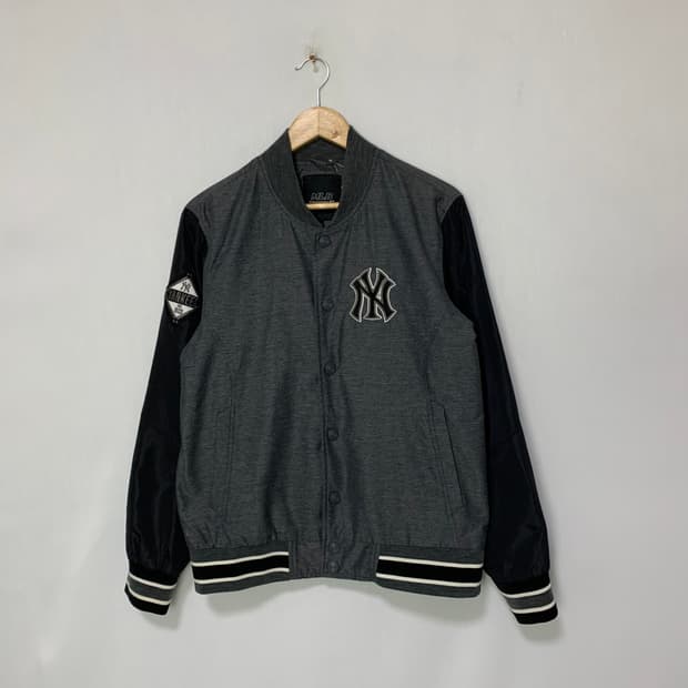 MLB 빈티지 스타디움 바람막이 자켓 차콜 블랙 100 사이즈