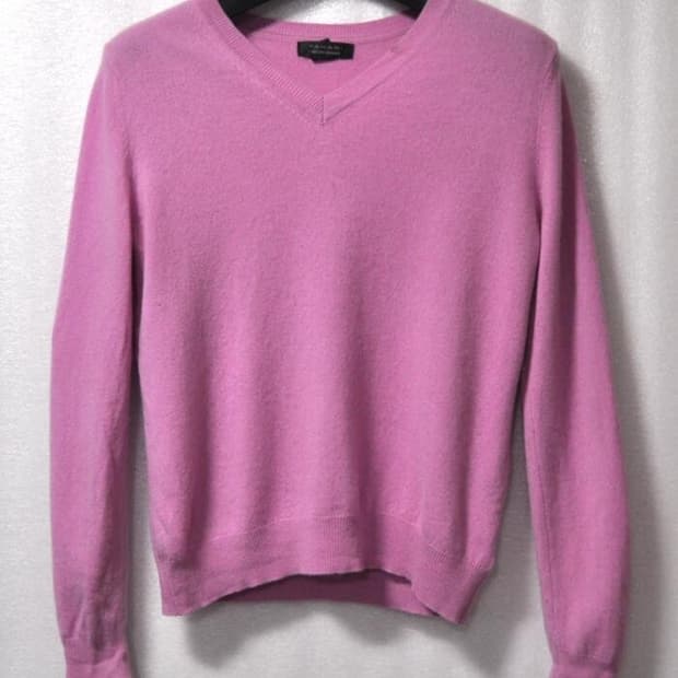 타하리(TAHARI)/여성브이넥캐시미어니트티(캐시미어100%)사이즈77