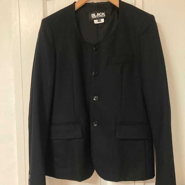 꼼데가르송 블랙 자켓