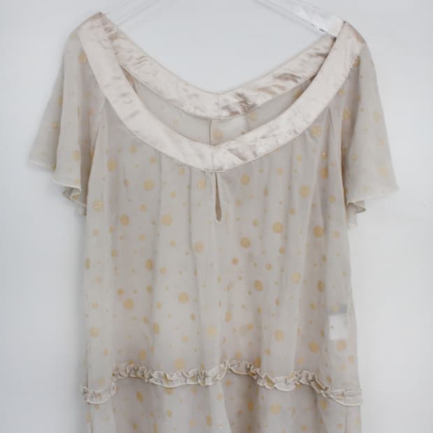 Dot blouse