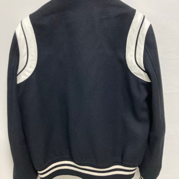 생로랑 바시티 블랙