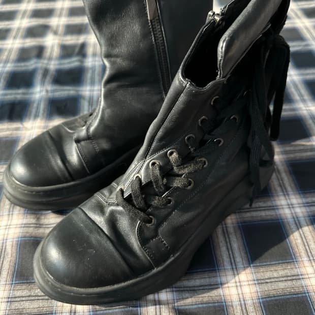 [삽니다] 디그낙 트위스트 부츠