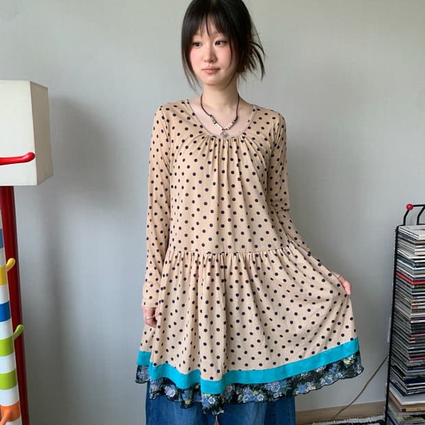 sunao kuwahara, dot dress