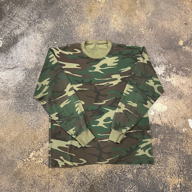 빈티지 90s 우드랜드 카모 롱슬리브 