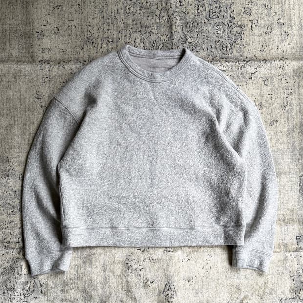 렉토 25F/W 백 로고 스웻셔츠