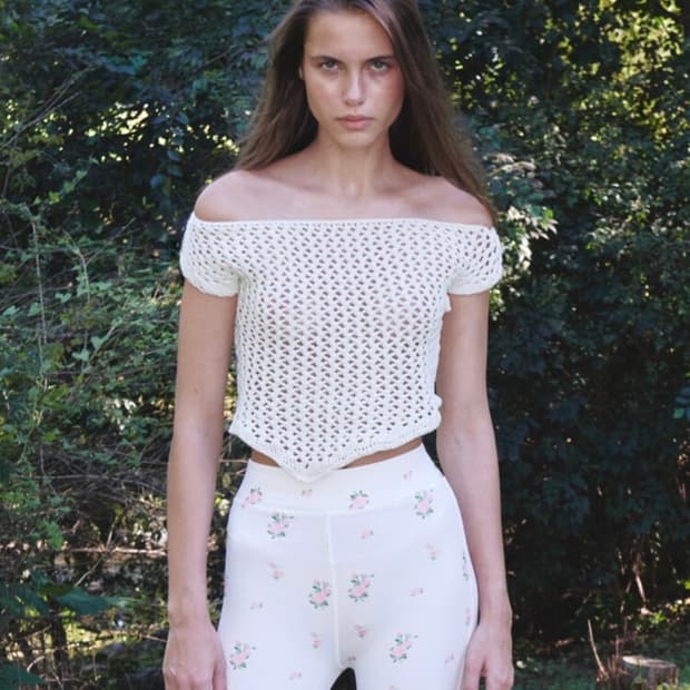 오픈와이와이 (더오픈프로덕트) 크로쉐 탑 니트 (ivory)