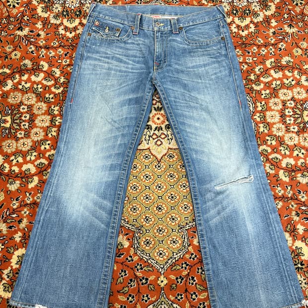 [36] 트루릴리전 빌리 부츠컷 디스트로이드 데님팬츠