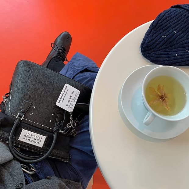 마르지엘라 5AC 미니 블랙