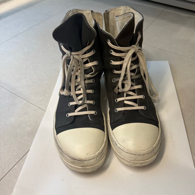 릭오웬스 다크쉐도우 라몬즈 하이 42.5