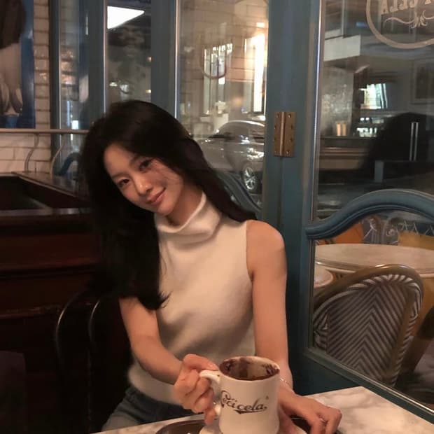 피브안 앙고라 터틀넥 니트