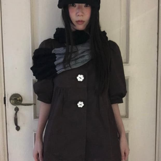 vintage grey - black muffler