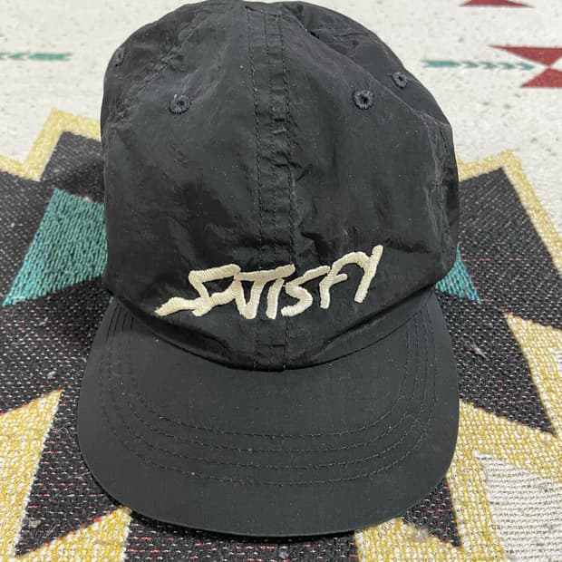 새티스파이(satysfy) 피스쉘 러닝캡