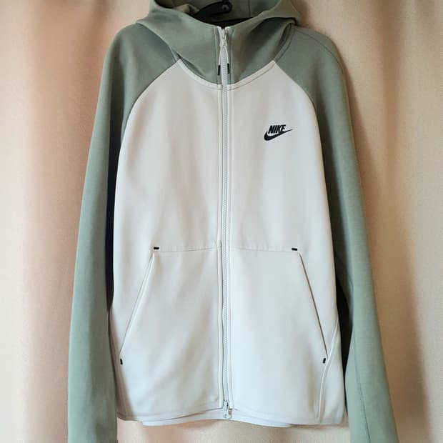 나이키 테크팩 올리브 후드 집업 자켓 100