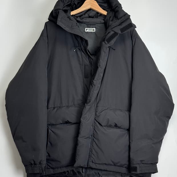 프릭스스토어 프릭스토어 마운틴 다운 자켓 패딩 파카 L