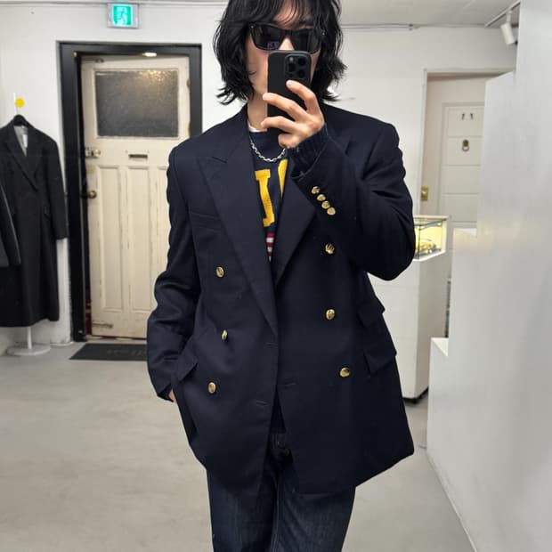 Avon house 네이비 금장 블레이저