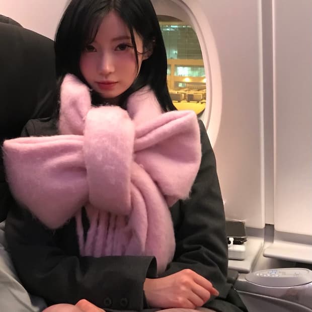 치스치스 핑크 머플러 목도리 (베이비몬스터 아사 착용)