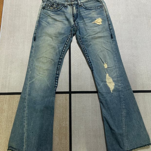 트루릴리젼 조이 슈퍼 티 True Religion 29사이즈