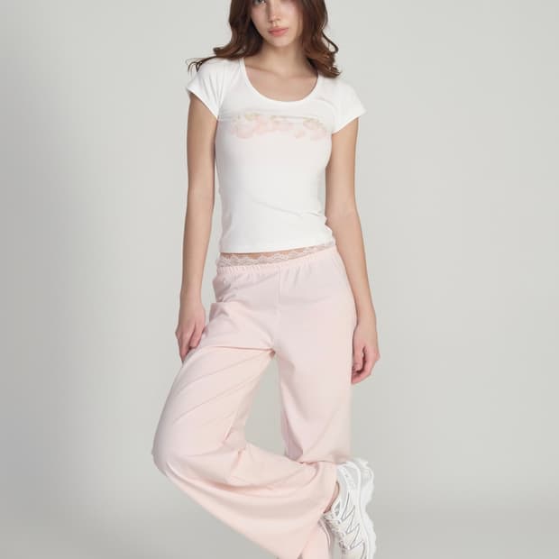 클리시어 Soft strawberry cluster top